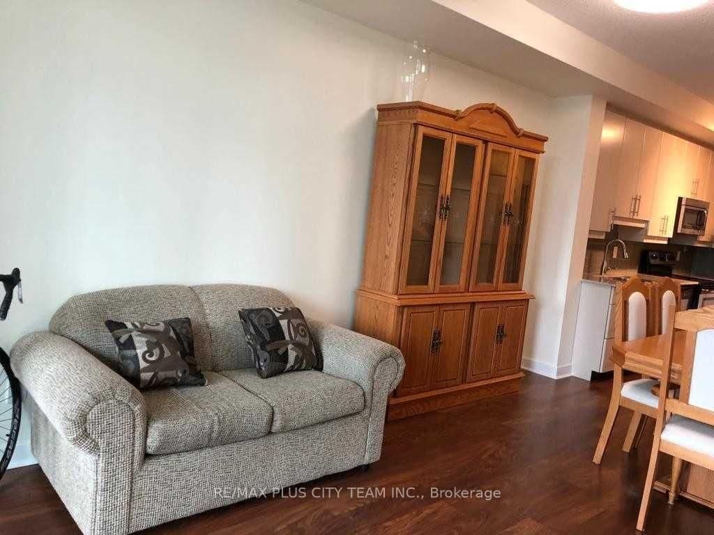 33 Bay Street, Unit 415 thumbnail 3