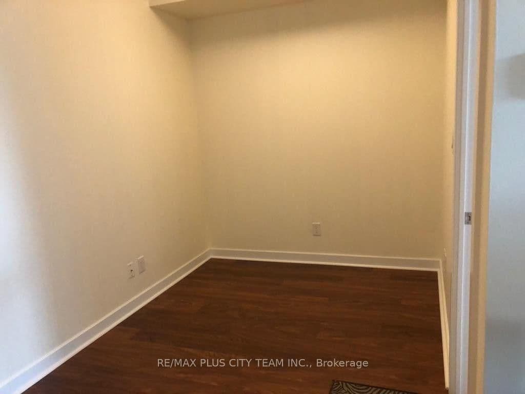 33 Bay Street, Unit 415 thumbnail 8