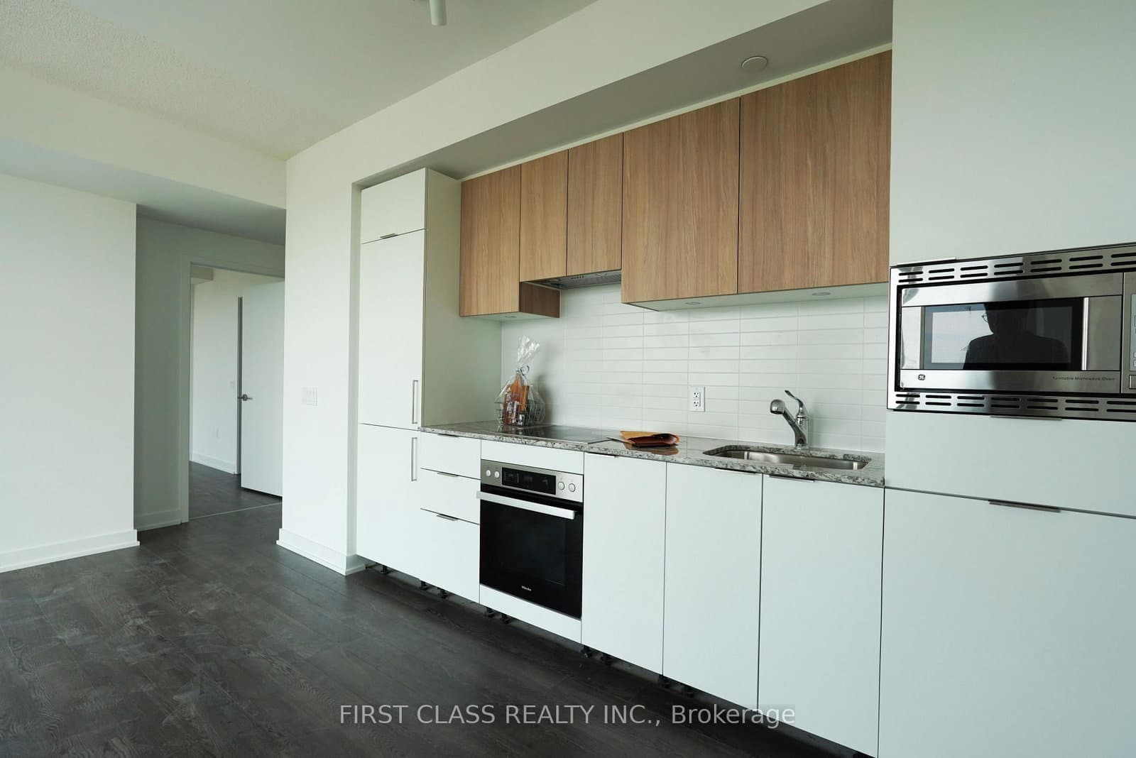 50 O'Neill Road, Unit 2804 thumbnail 2