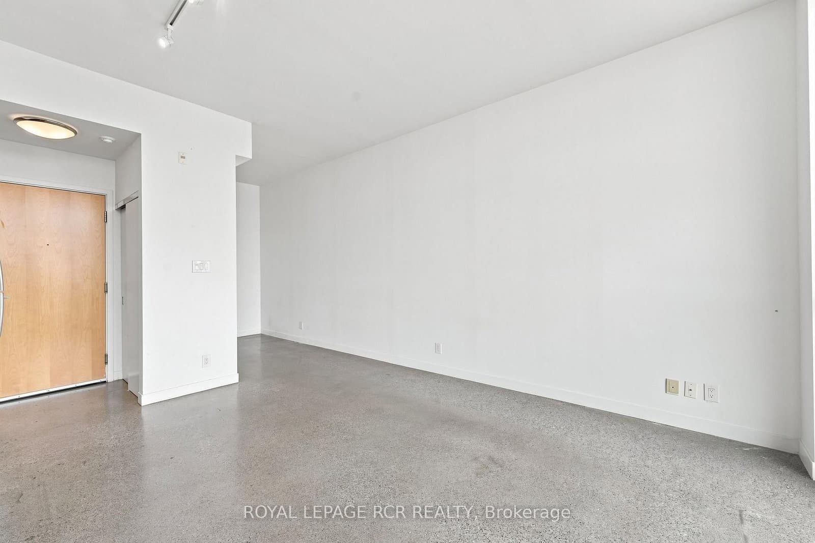 510 E King Street E, Unit 804 thumbnail 13
