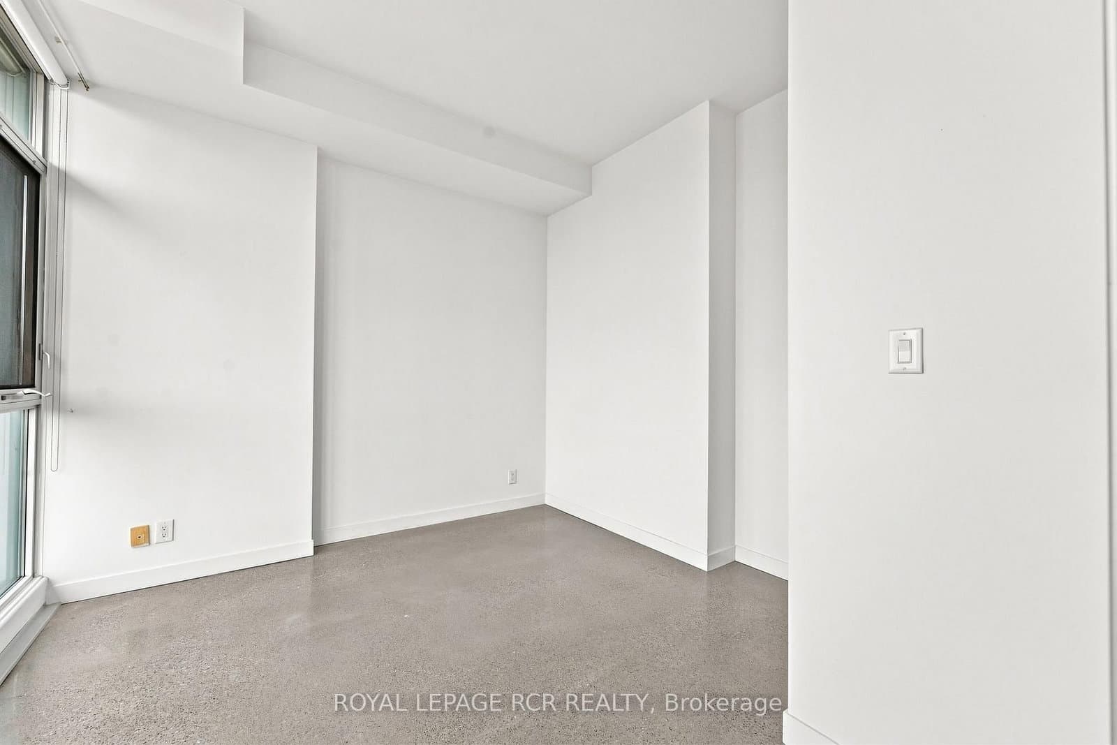 510 E King Street E, Unit 804 thumbnail 15