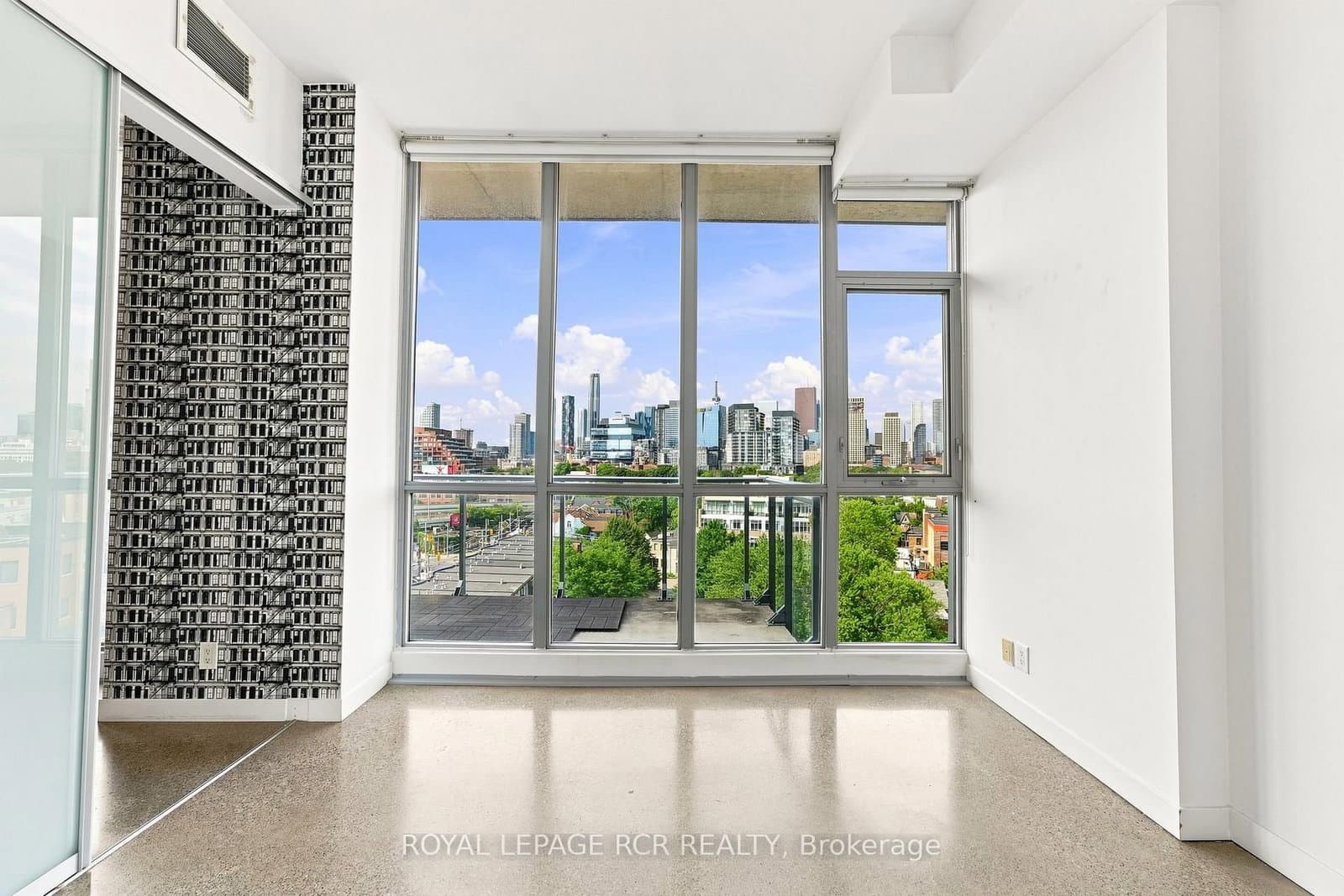 510 E King Street E, Unit 804 thumbnail 17