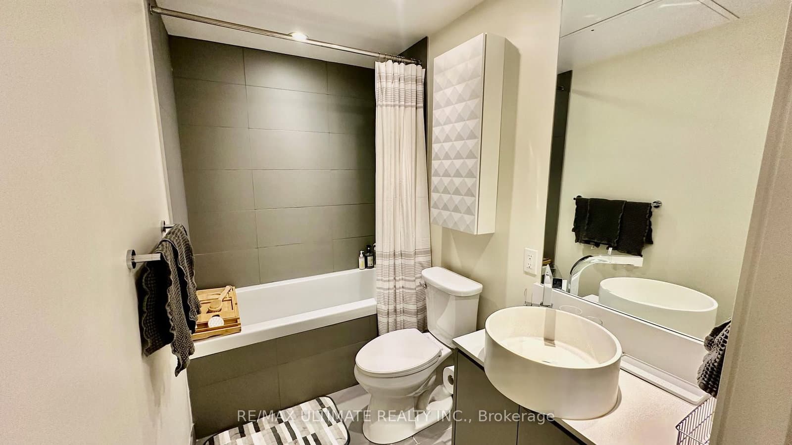 60 Colborne Street, Unit 217 thumbnail 11