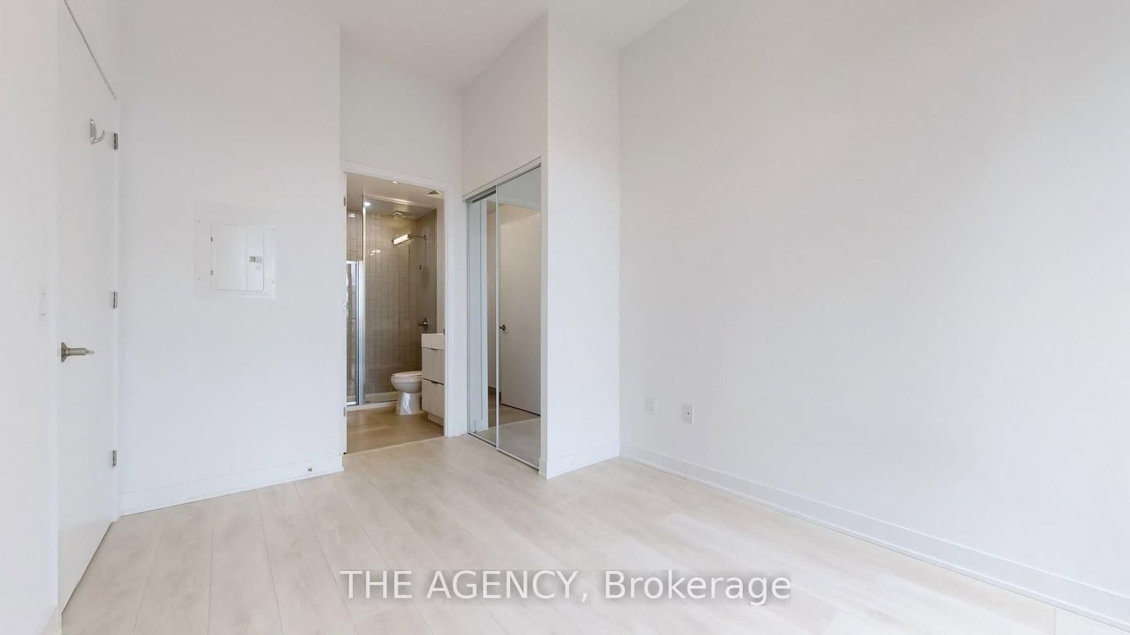 35 Tubman Avenue, Unit PH1115 thumbnail 15