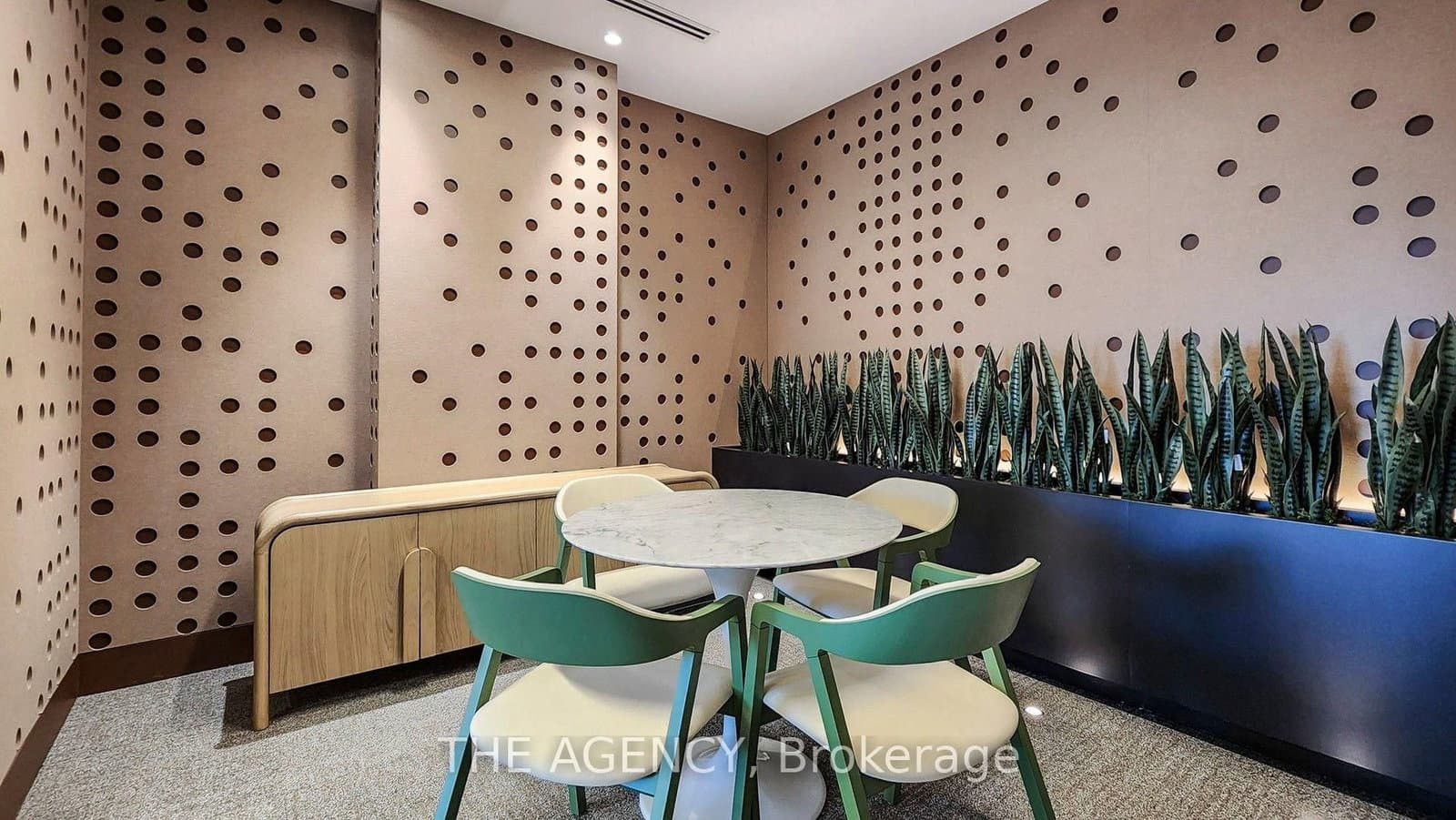 35 Tubman Avenue, Unit PH1115 thumbnail 31