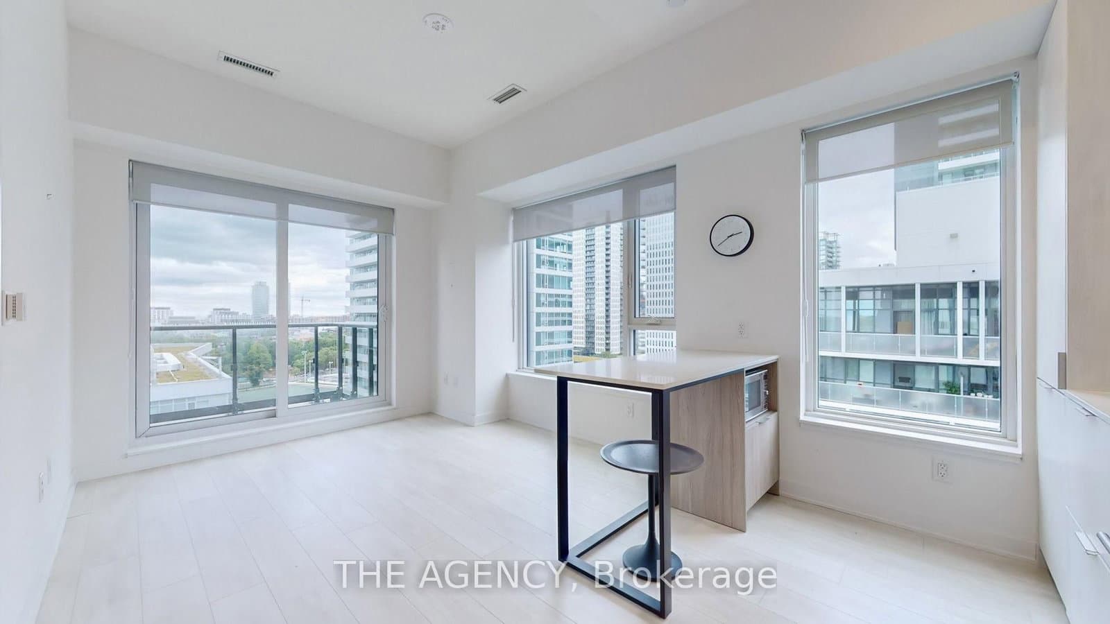 35 Tubman Avenue, Unit PH1115 thumbnail 9