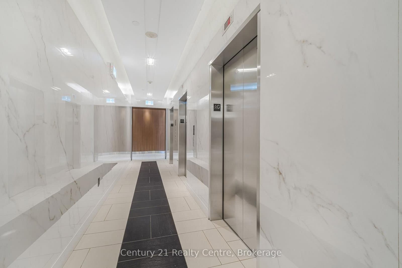 21 Iceboat Terrace, Unit 3307 thumbnail 24