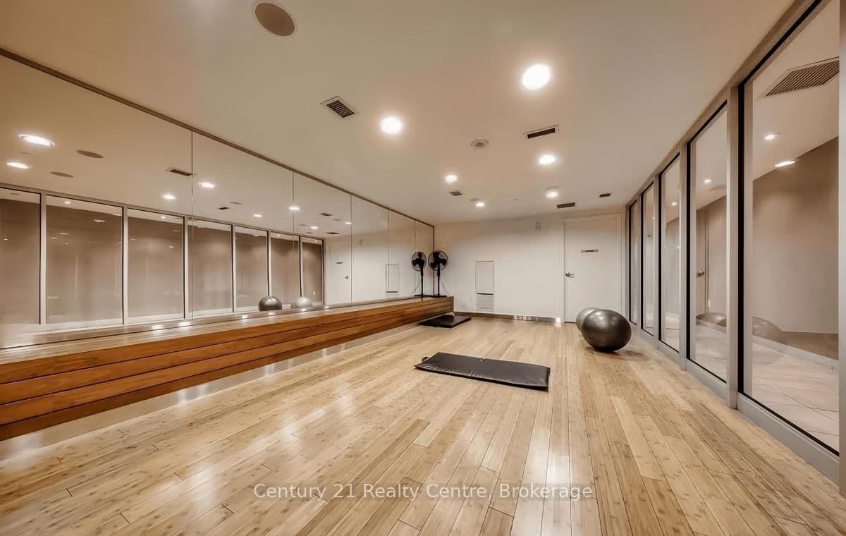 21 Iceboat Terrace, Unit 3307 thumbnail 38