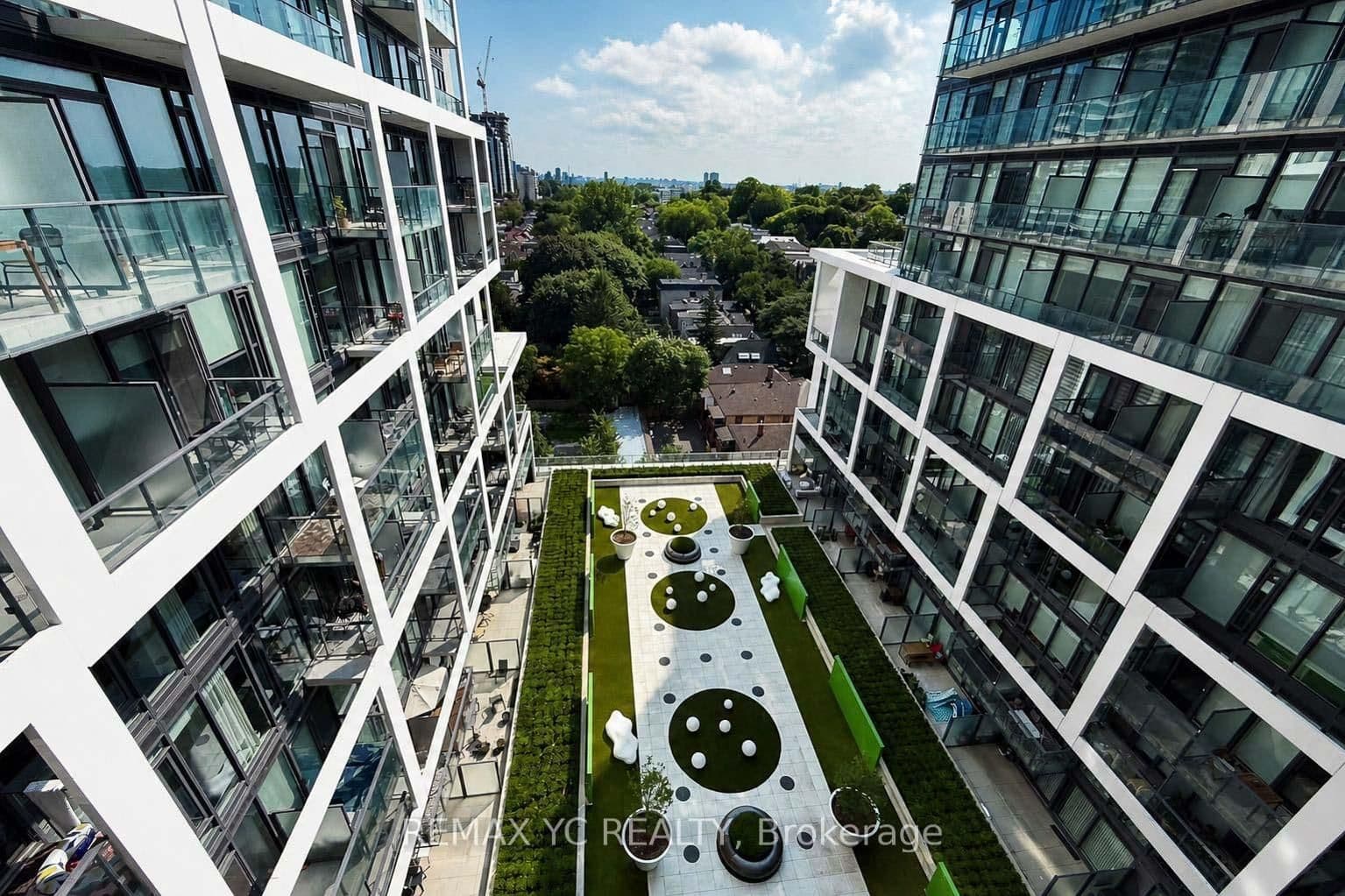 8 Hillsdale Avenue E, Unit 1540 thumbnail 18