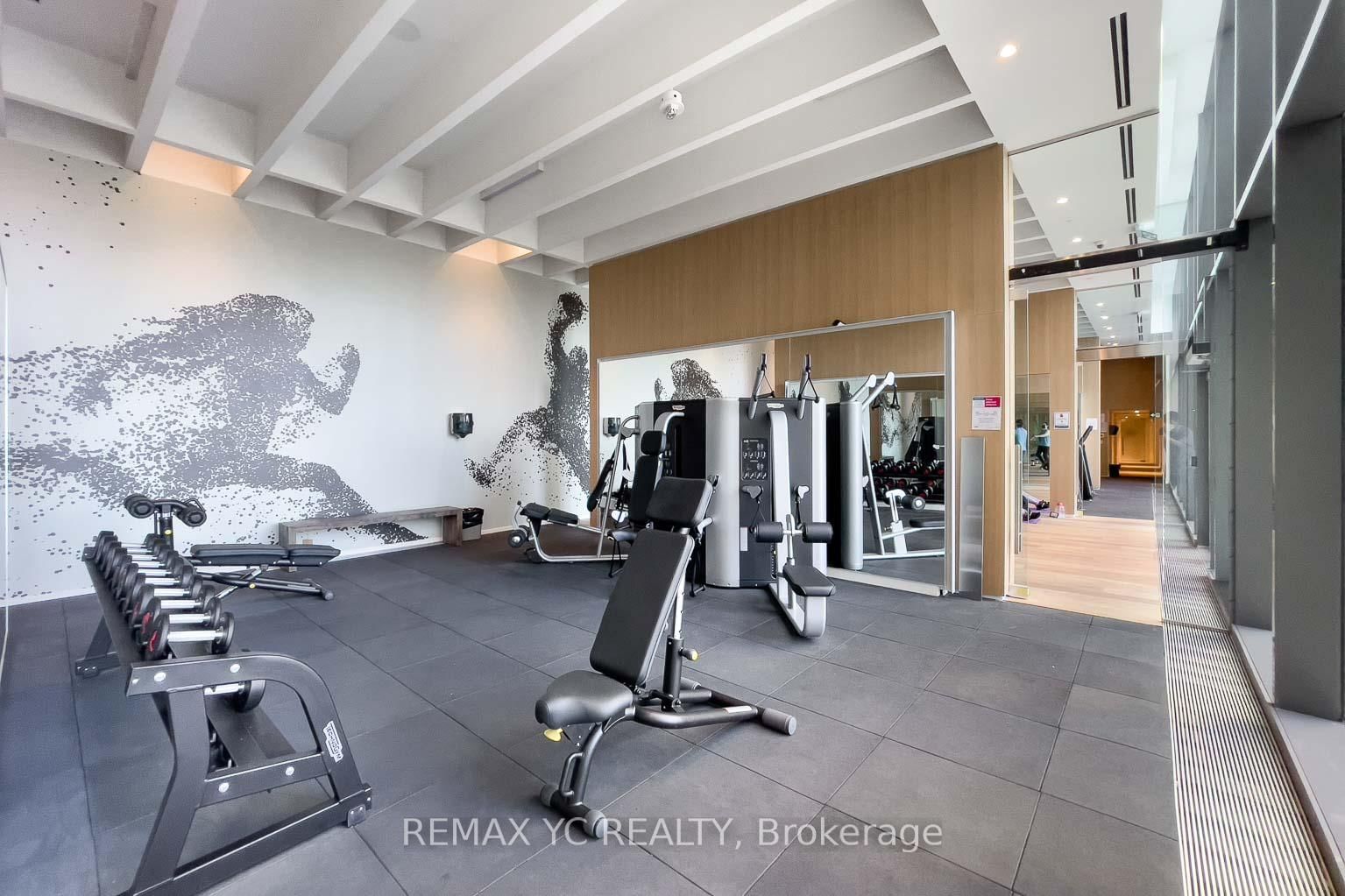 8 Hillsdale Avenue E, Unit 1540 thumbnail 34