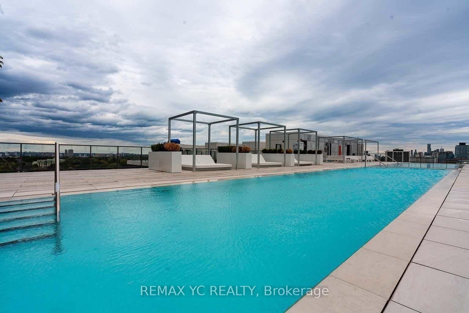 8 Hillsdale Avenue E, Unit 1540 thumbnail 40