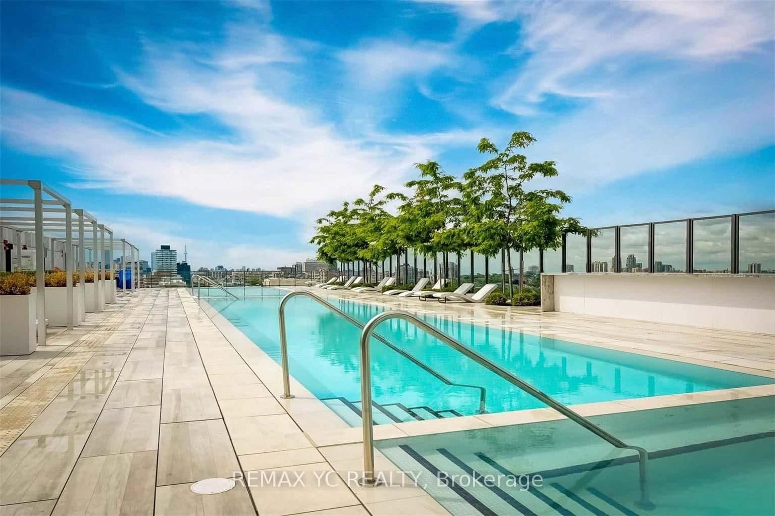 8 Hillsdale Avenue E, Unit 1540 thumbnail 41