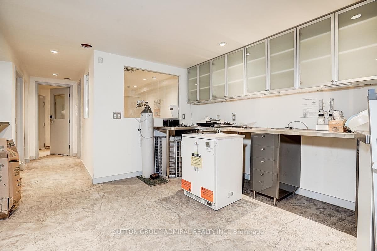 1184 Eglinton Avenue W thumbnail 34
