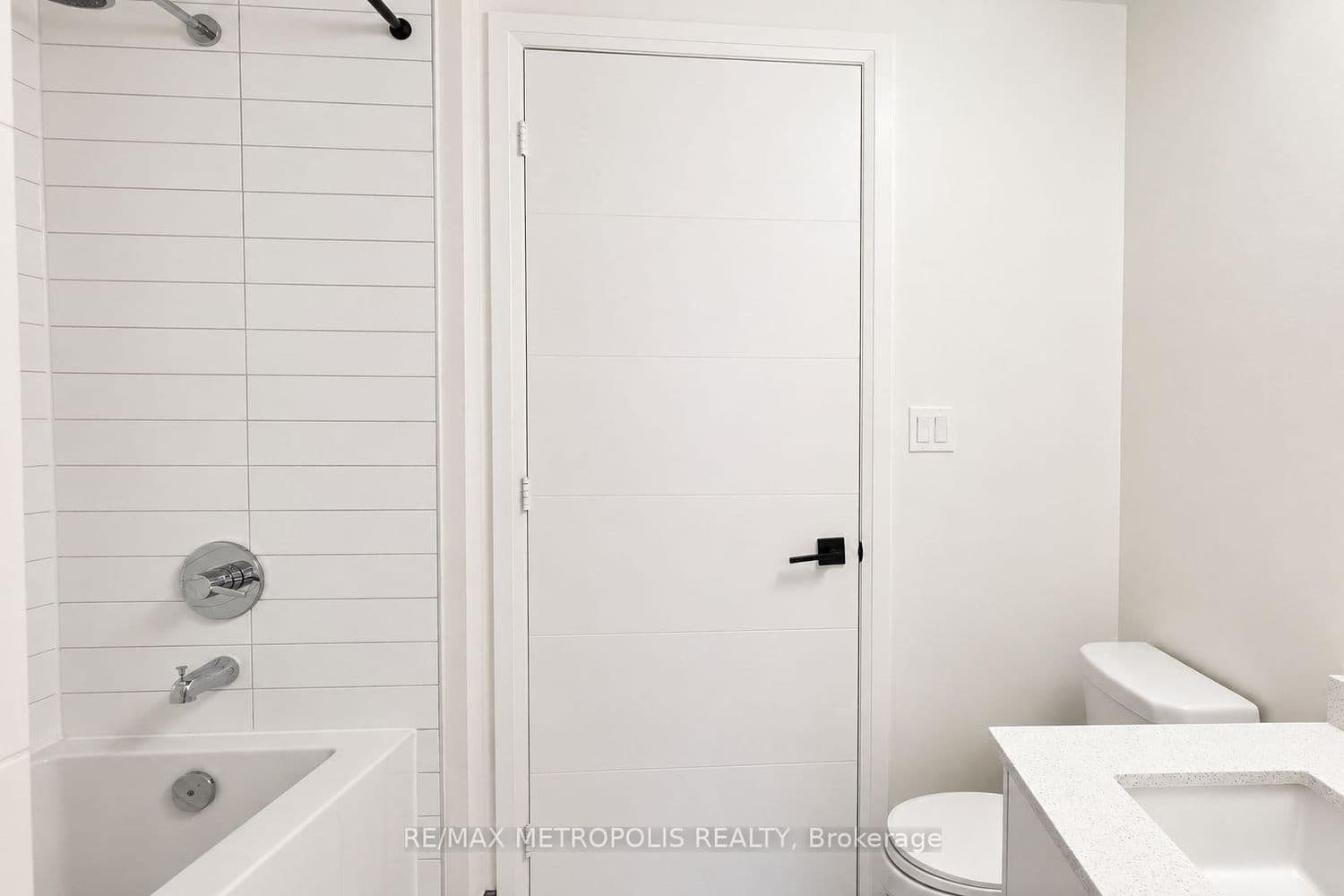460 Adelaide Street E, Unit 520 thumbnail 18