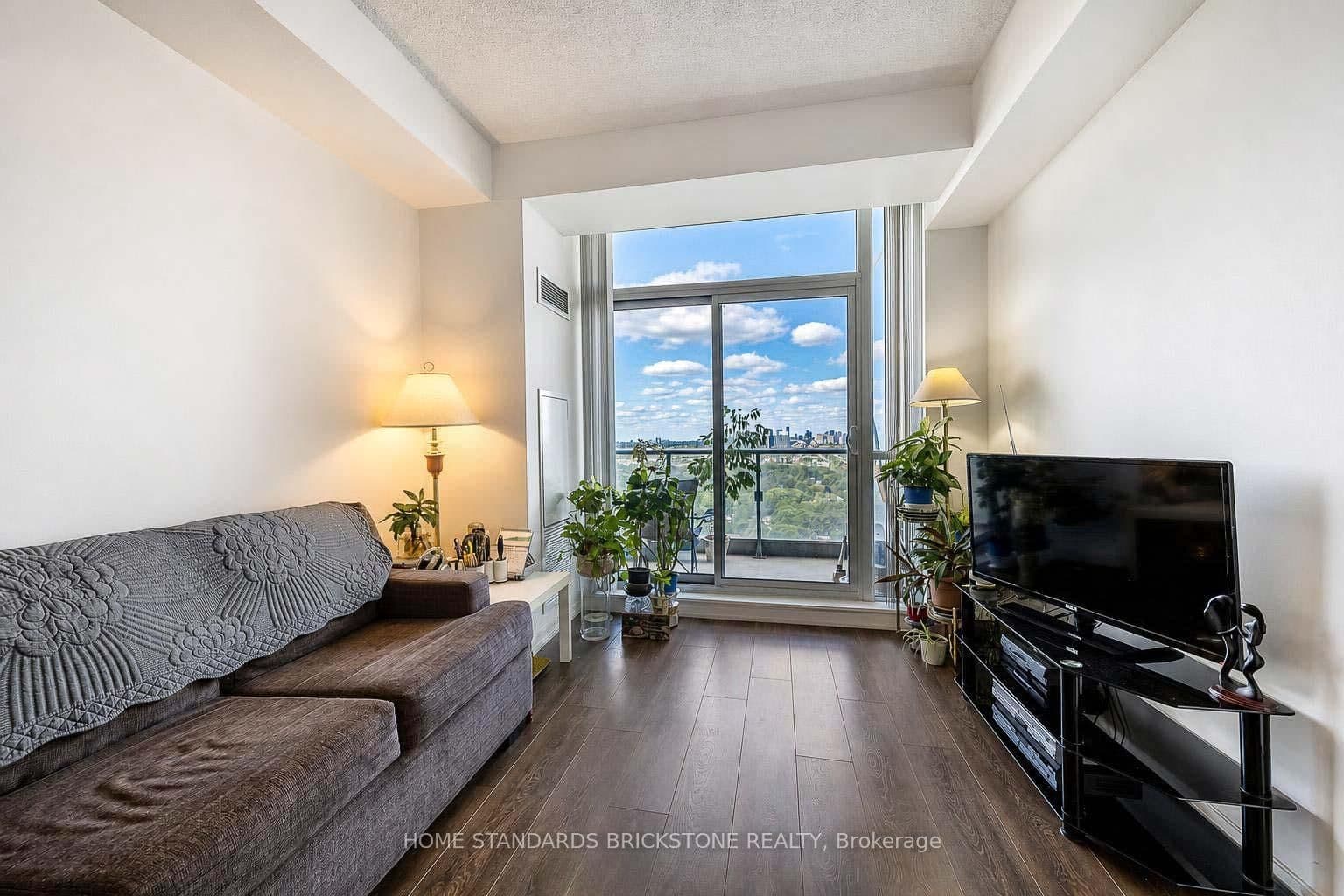 66 Forest Manor Road, Unit 1201 thumbnail 22