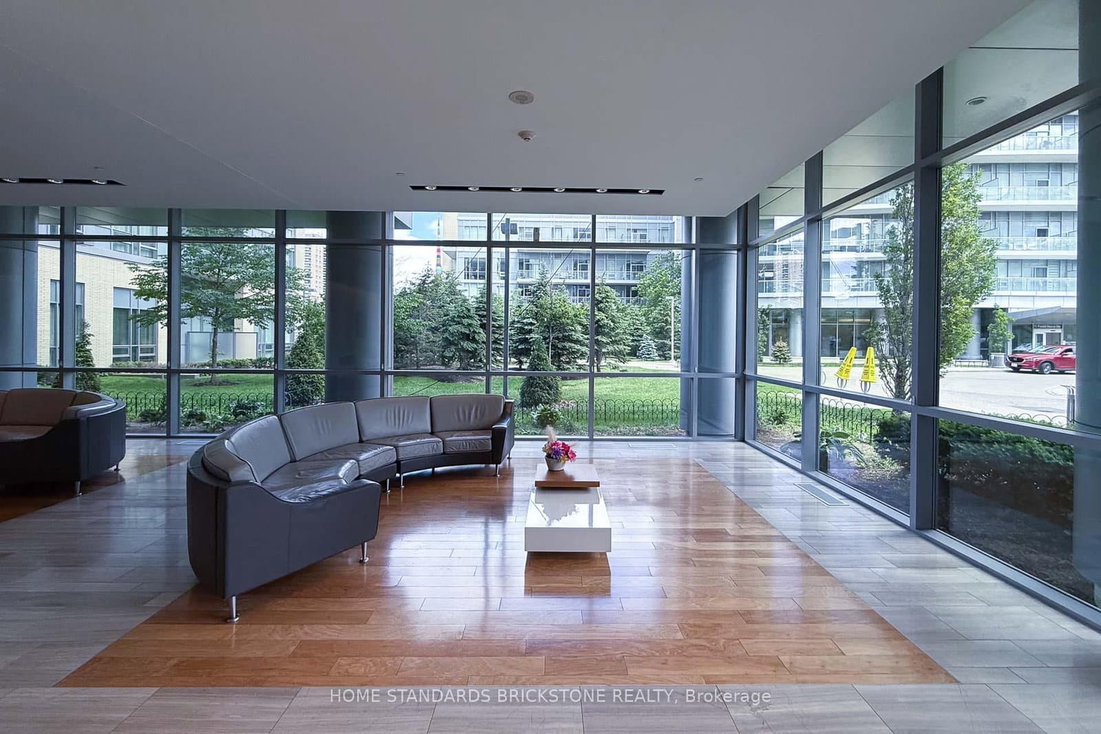 66 Forest Manor Road, Unit 1201 thumbnail 5