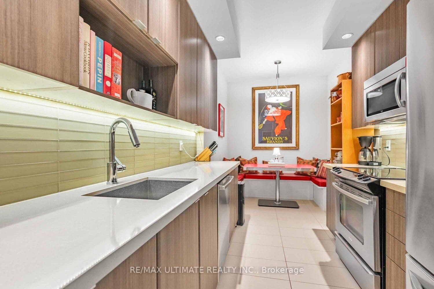 28 Linden Street, Unit 404 thumbnail 16