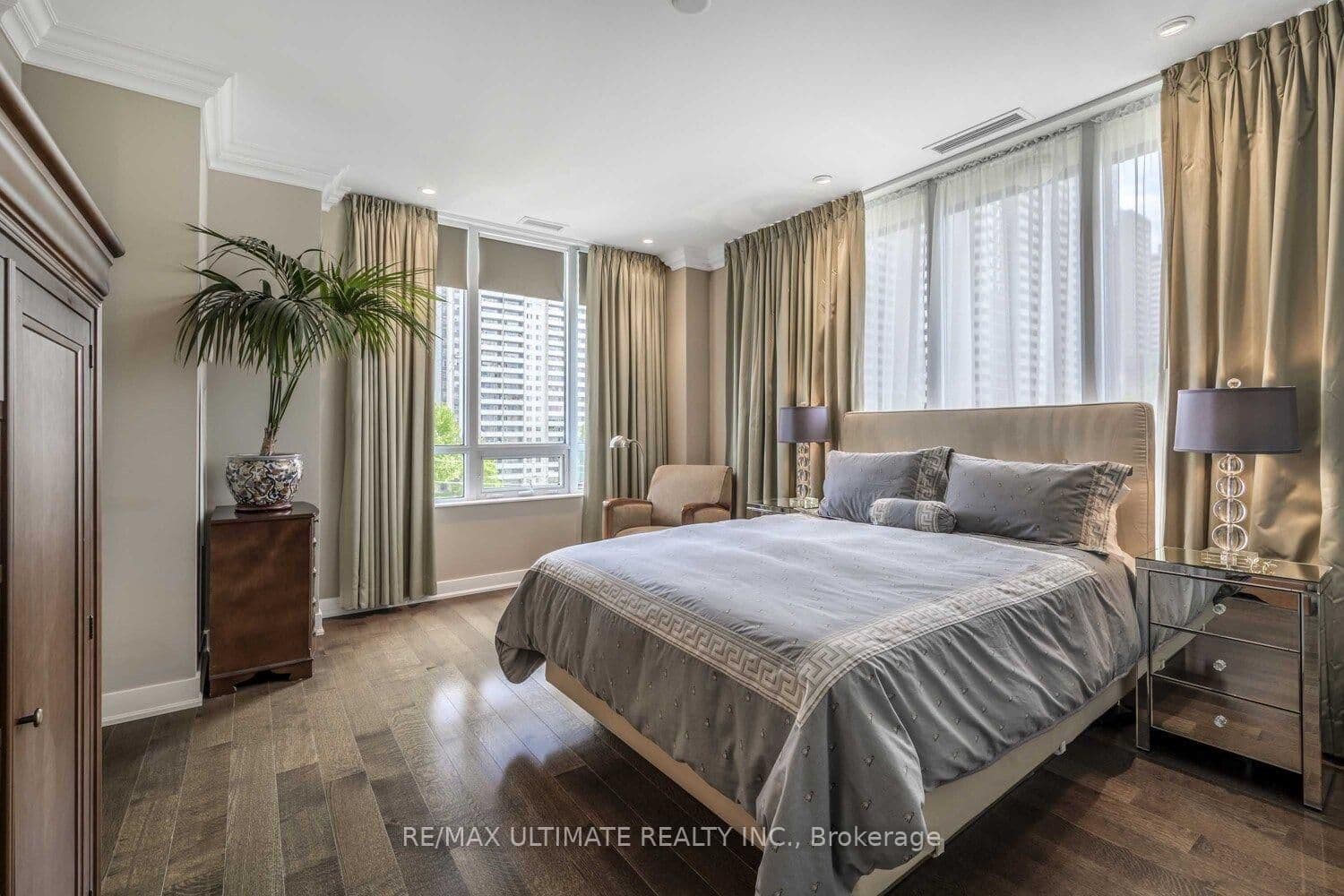 28 Linden Street, Unit 404 thumbnail 20