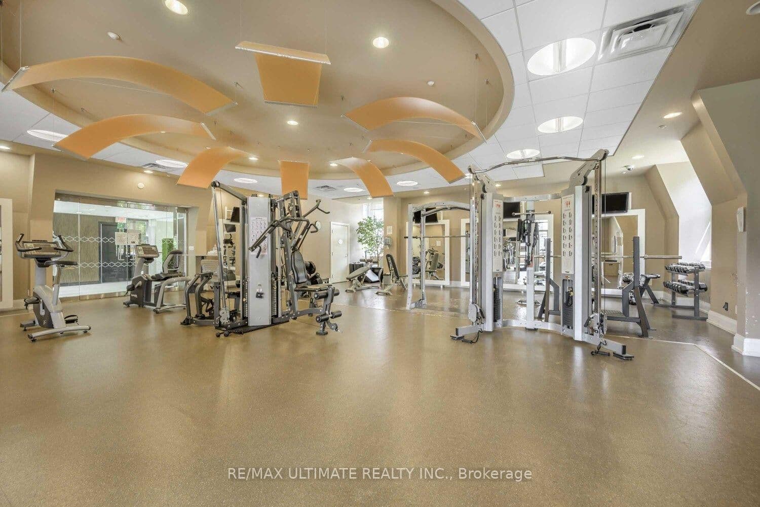 28 Linden Street, Unit 404 thumbnail 35