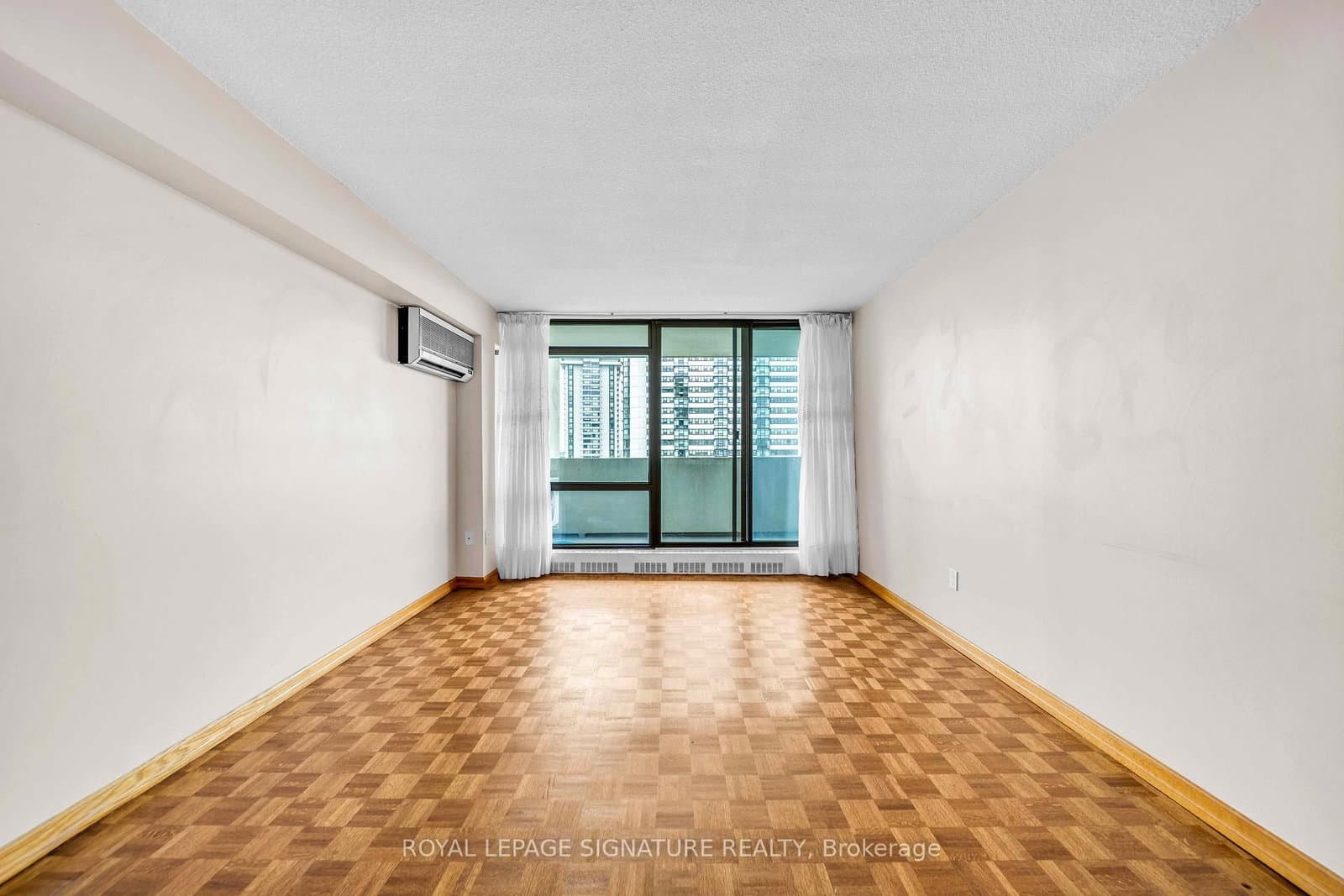 3300 Don Mills Road, Unit 1506 thumbnail 4