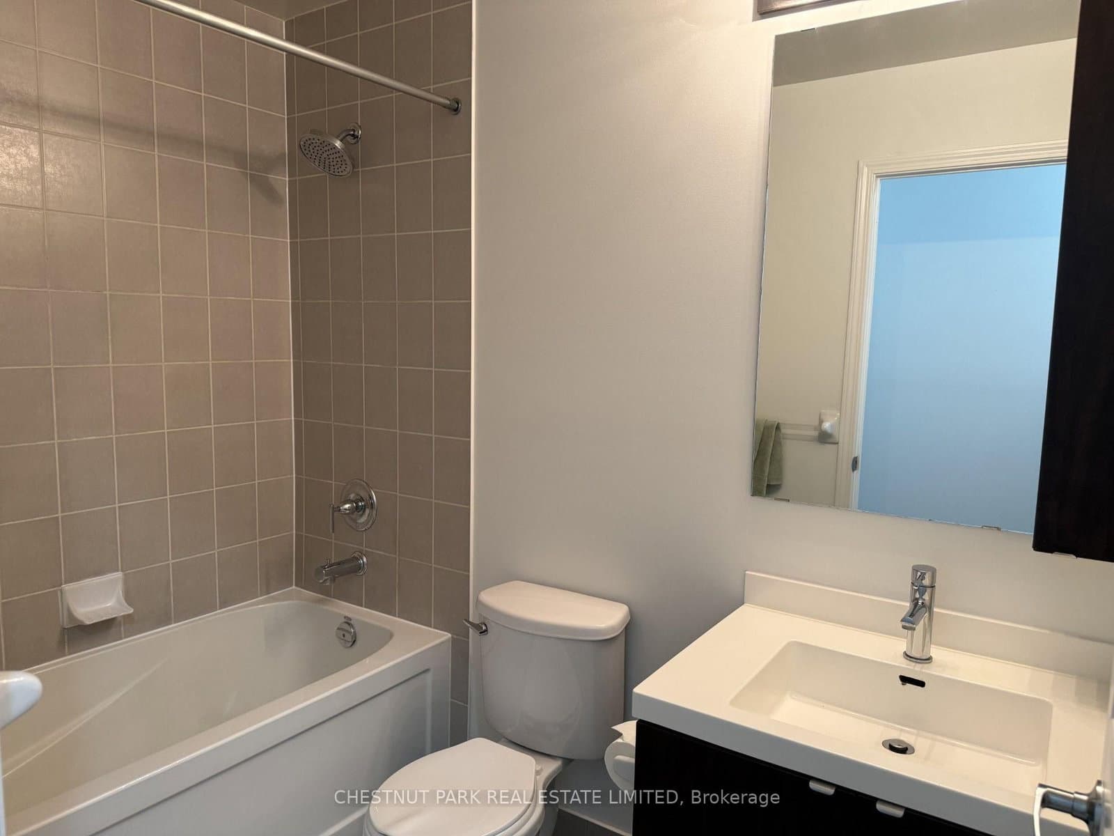 352 Front Street W, Unit 1711 thumbnail 12