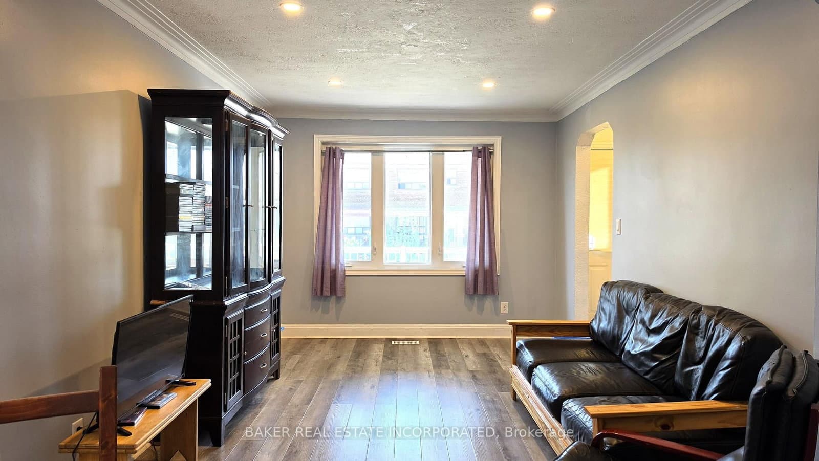 739 Vaughan Road thumbnail 6