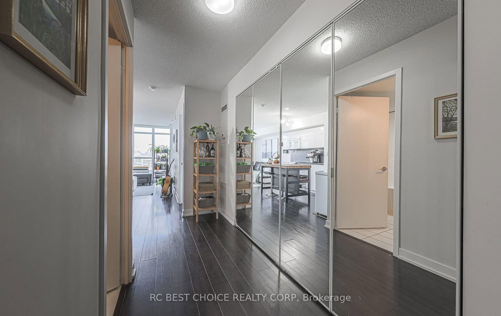 21 Iceboat Terrace N, Unit 1501 thumbnail 12