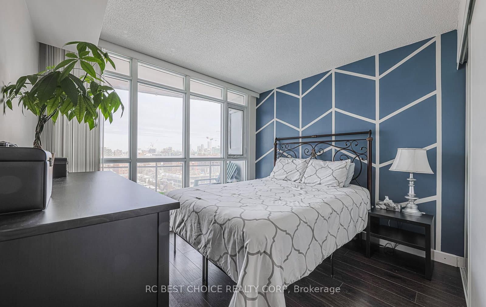 21 Iceboat Terrace N, Unit 1501 thumbnail 23