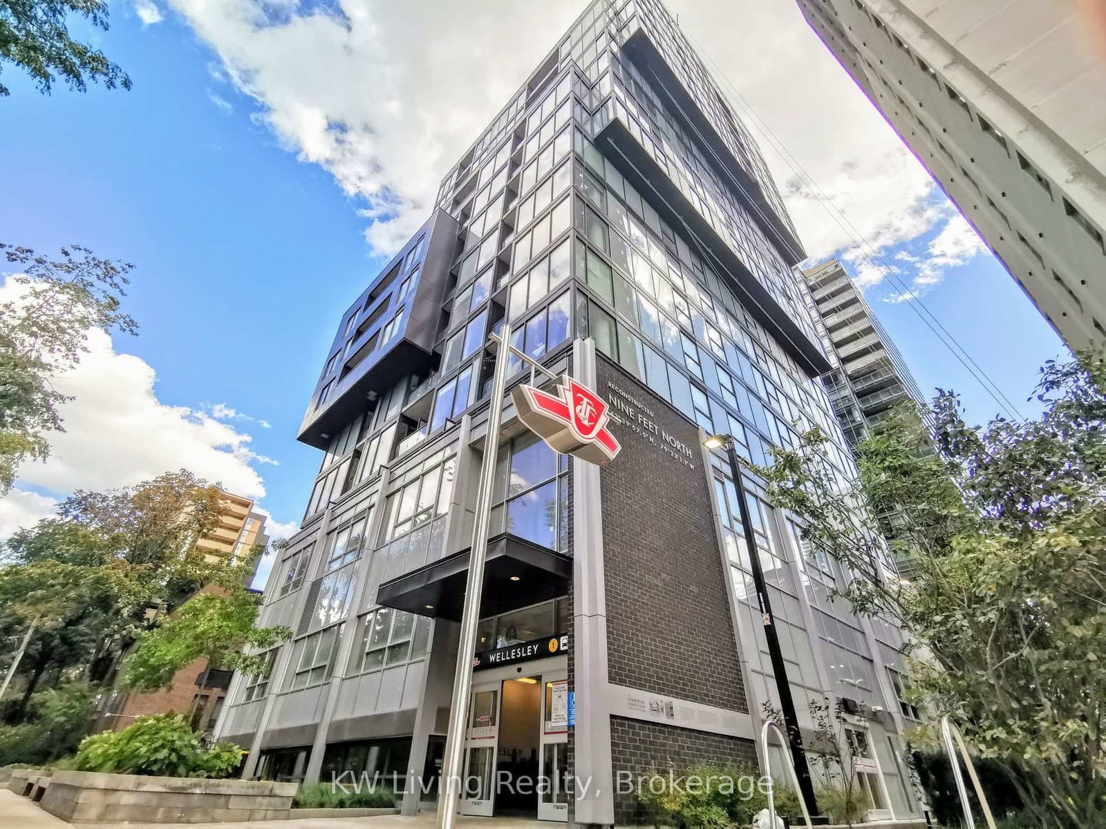 17 Dundonald Street, Unit 501 - Image 1