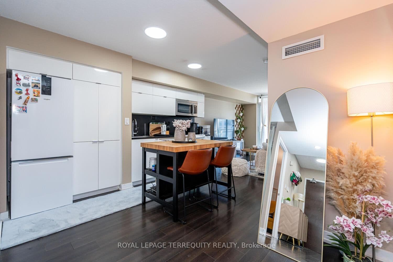 151 Dan Leckie Way, Unit 610 thumbnail 11