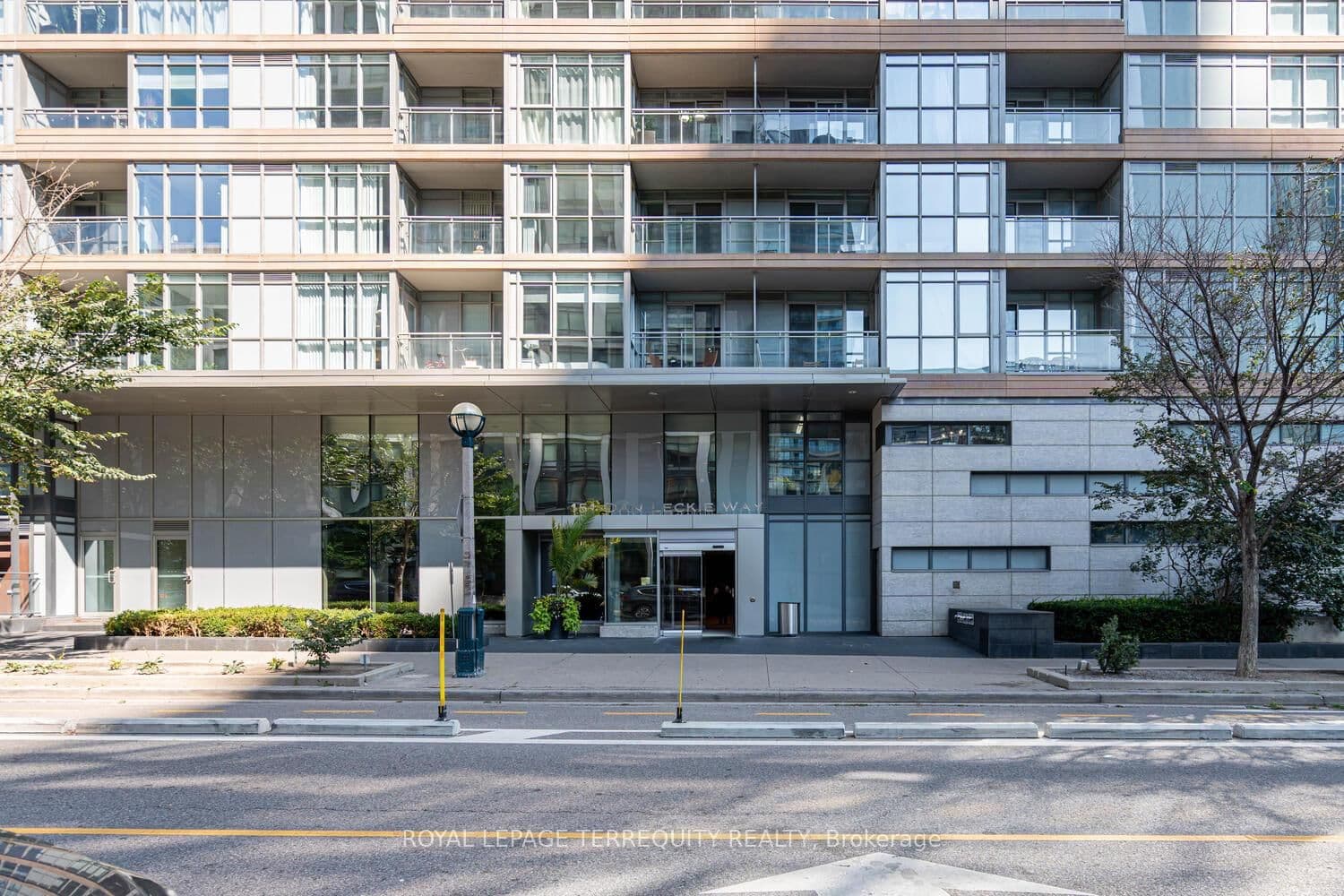 151 Dan Leckie Way, Unit 610 thumbnail 5