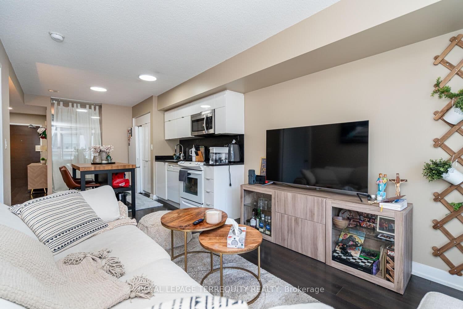 151 Dan Leckie Way, Unit 610 thumbnail 7