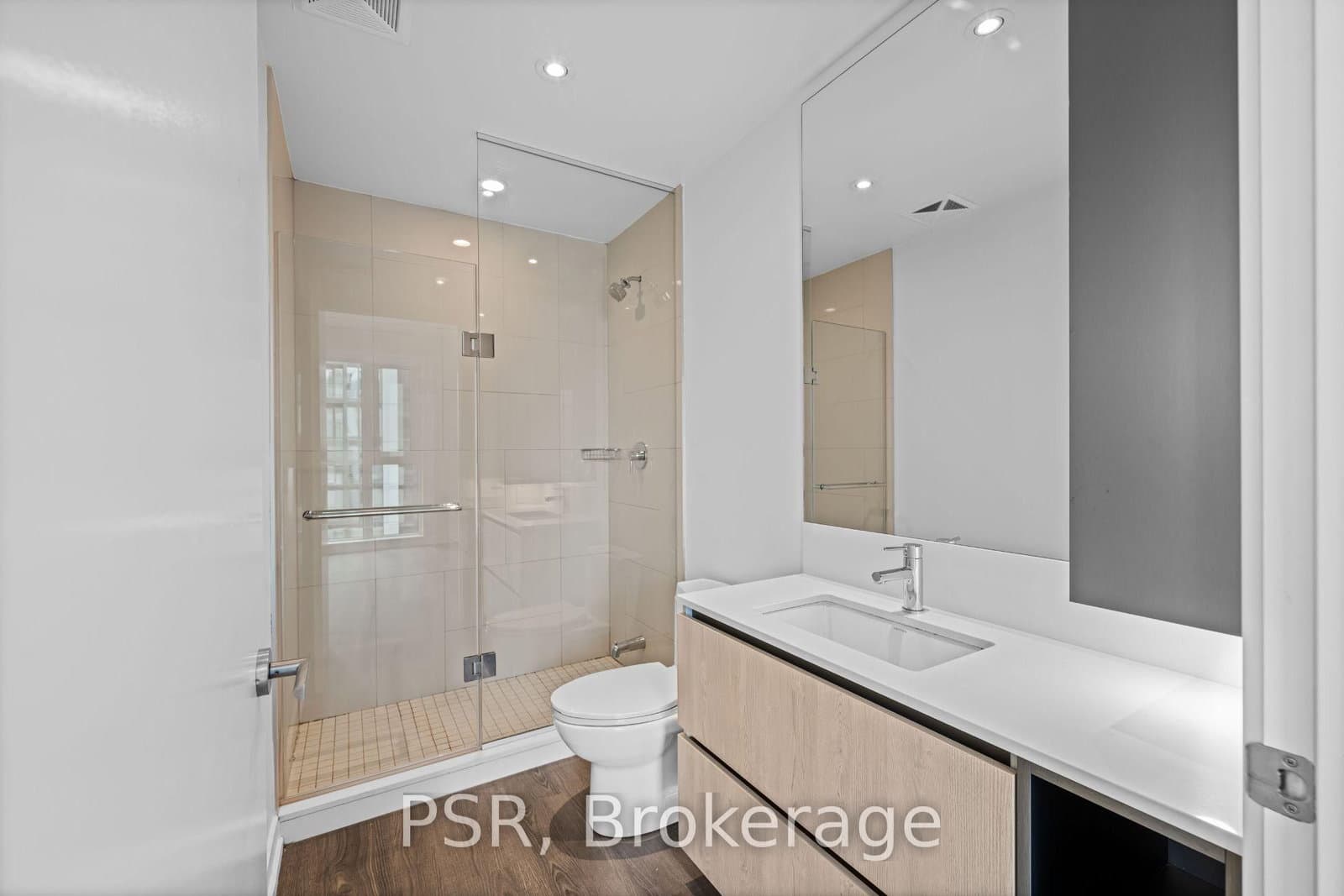 25 Ordnance Street, Unit 908 thumbnail 10