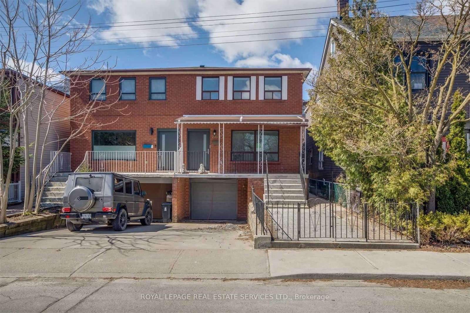 86 Givins Street, Unit Upper - Image 1