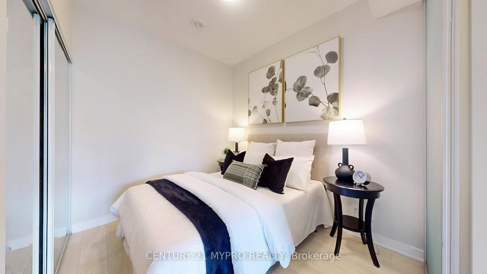 120 Parliament Street, Unit 404 thumbnail 21