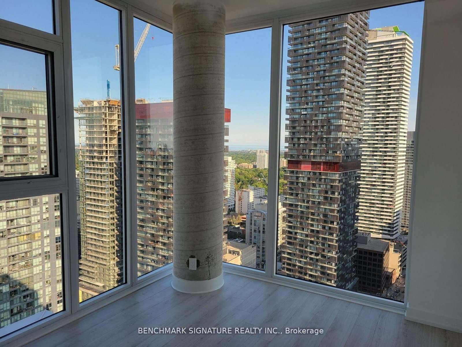 33 Helendale Avenue, Unit 2903 thumbnail 5