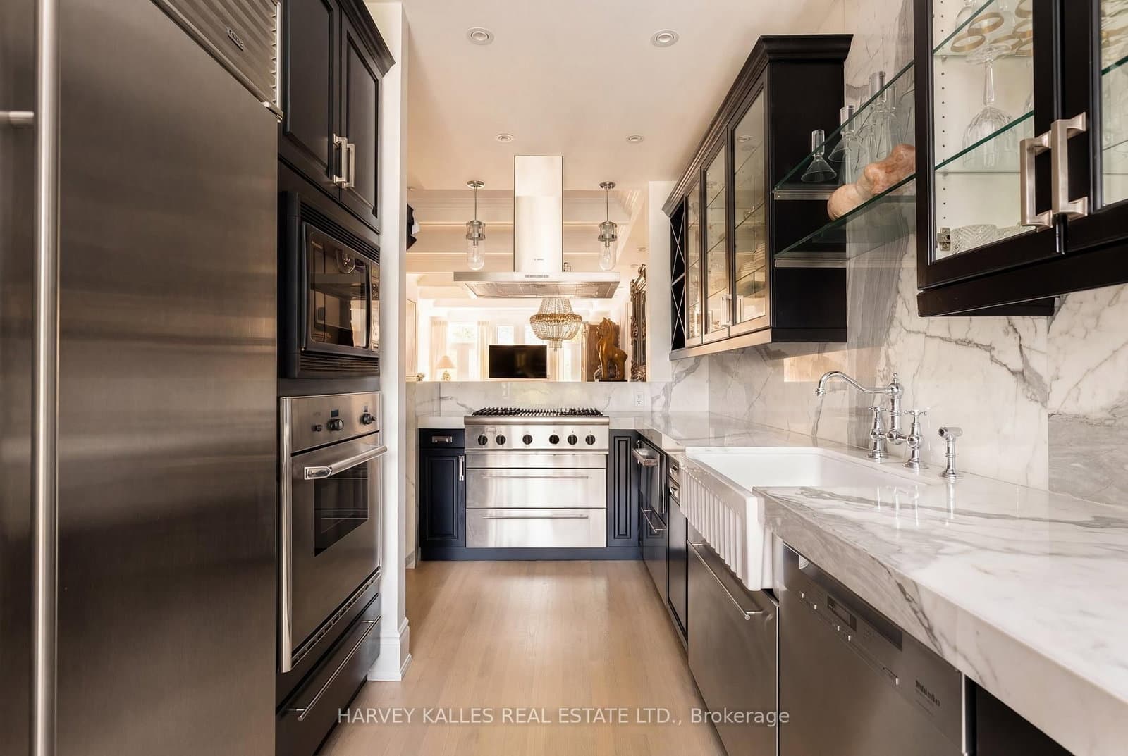 260 Russell Hill Road, Unit 21 thumbnail 7