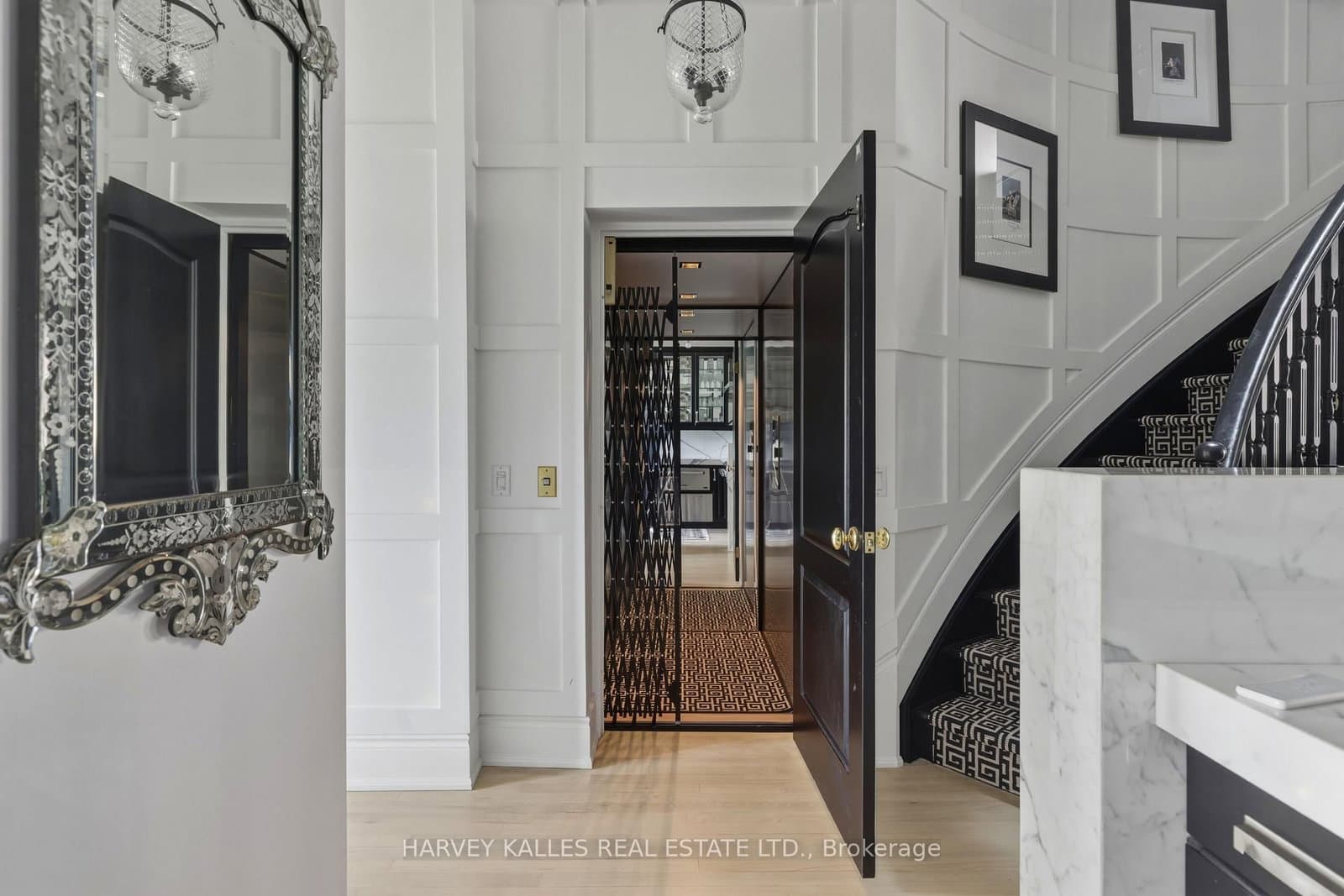 260 Russell Hill Road, Unit 21 thumbnail 9