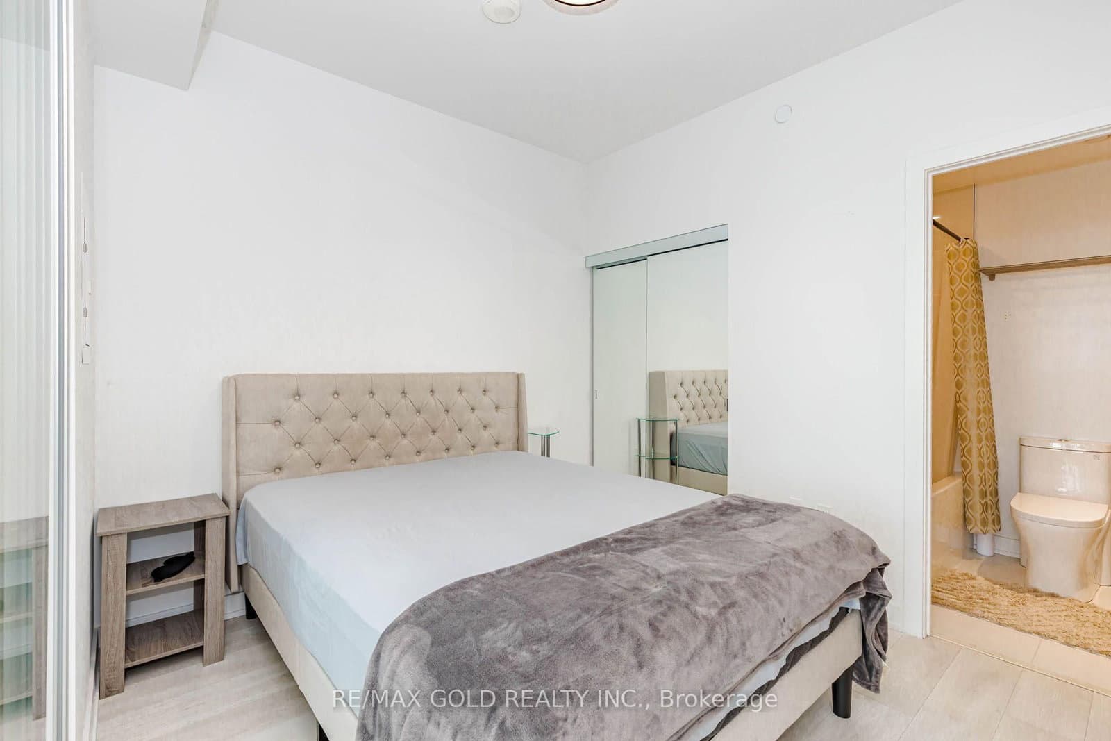 127 Broadway Avenue, Unit 1011 thumbnail 22