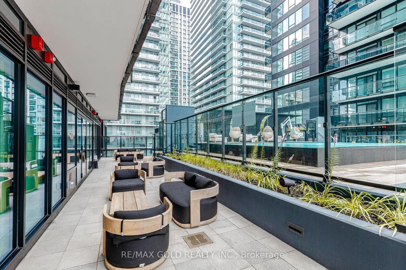 127 Broadway Avenue, Unit 1011 thumbnail 39