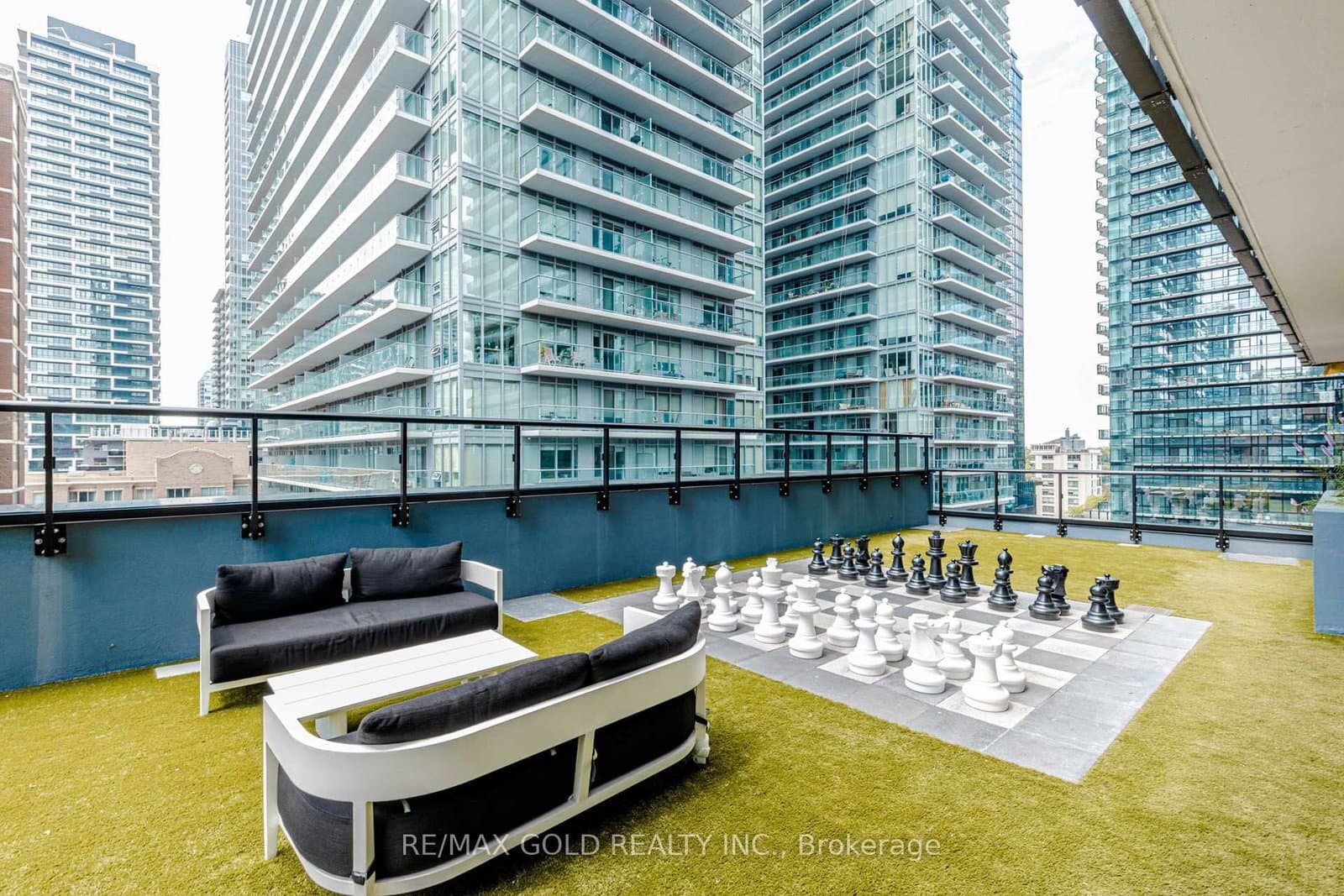 127 Broadway Avenue, Unit 1011 thumbnail 40