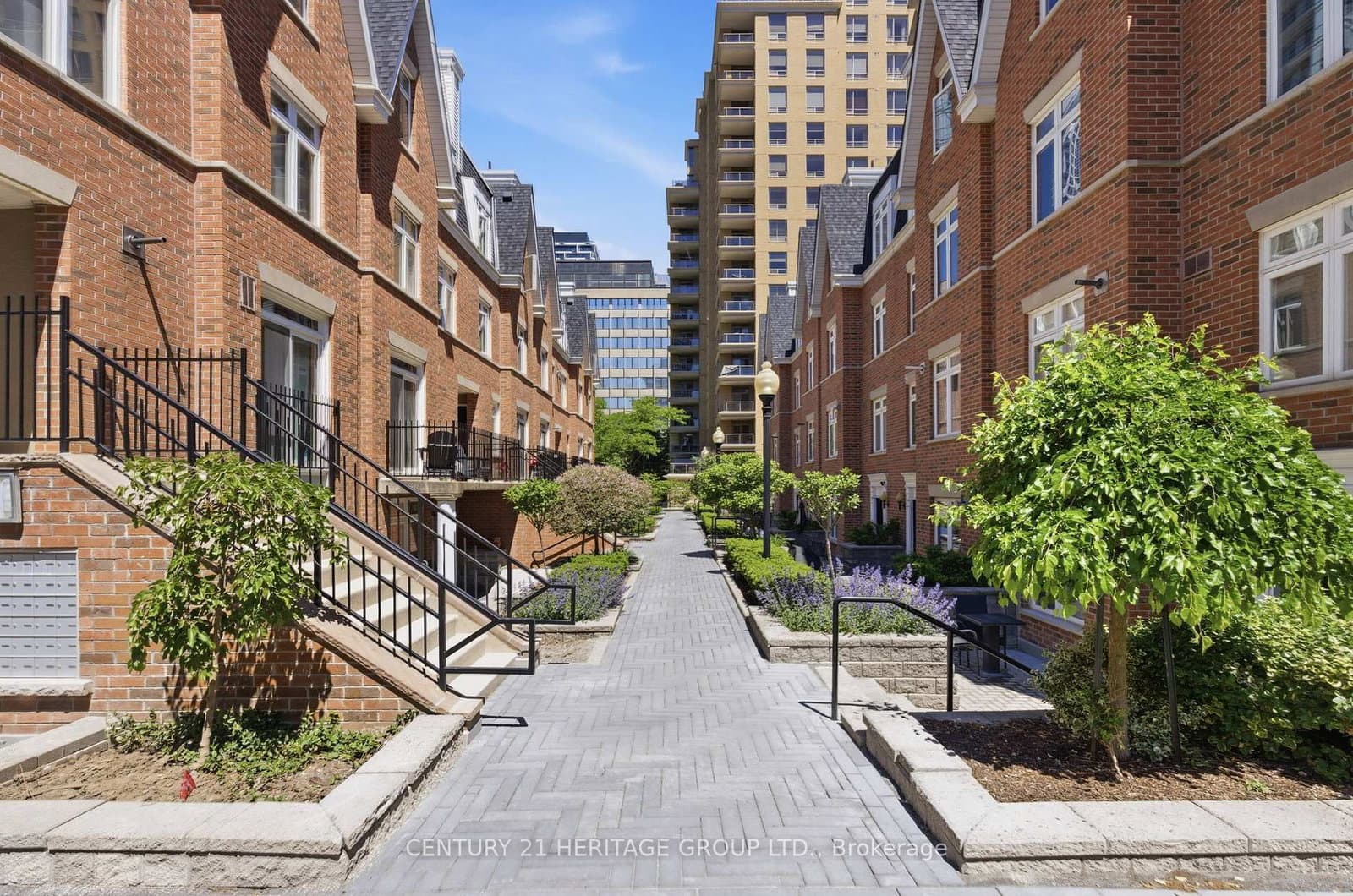 87 Lillian Street, Unit 8 thumbnail 4