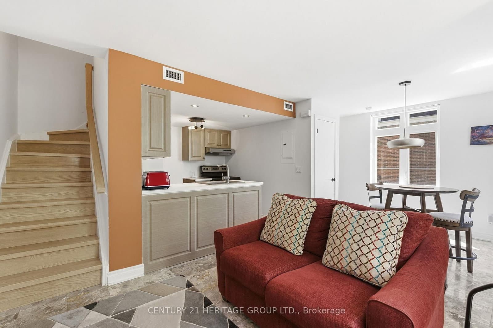 87 Lillian Street, Unit 8 thumbnail 8