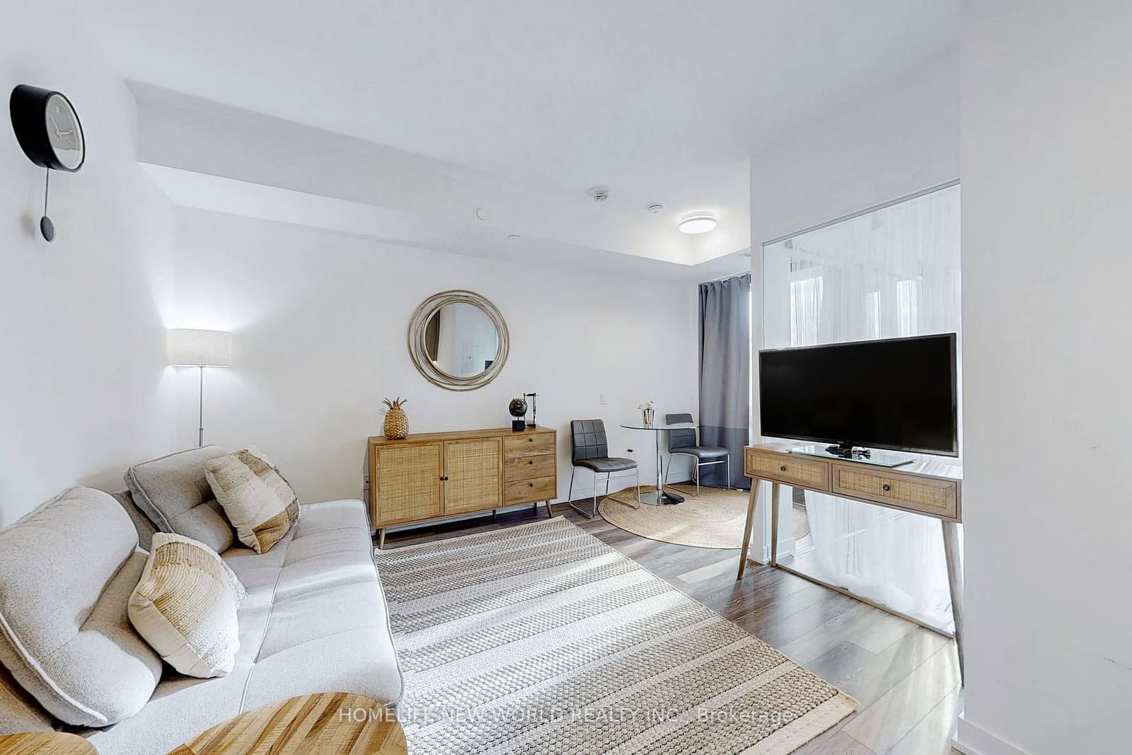250 Lawrence Avenue W, Unit 518 thumbnail 2