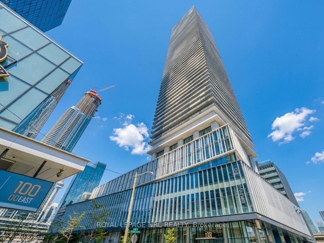 138 Downes Street, Unit 6302 thumbnail 2