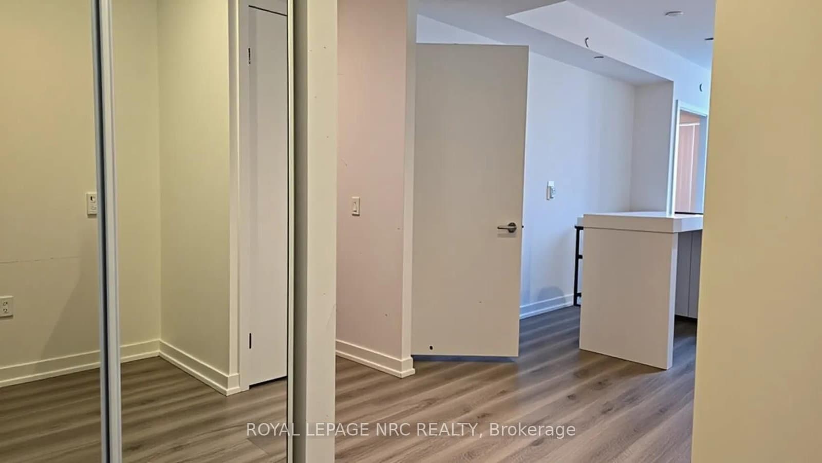 138 Downes Street, Unit 6302 thumbnail 7