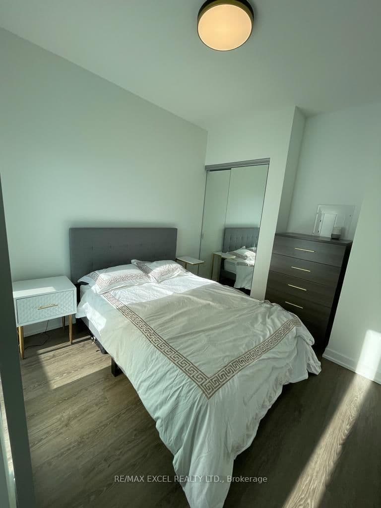 1 YORKVILLE Avenue, Unit 3103 thumbnail 13