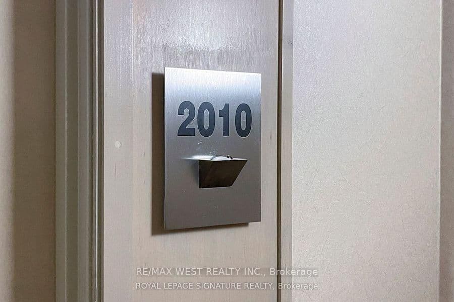60 Byng Avenue, Unit 2010 thumbnail 5
