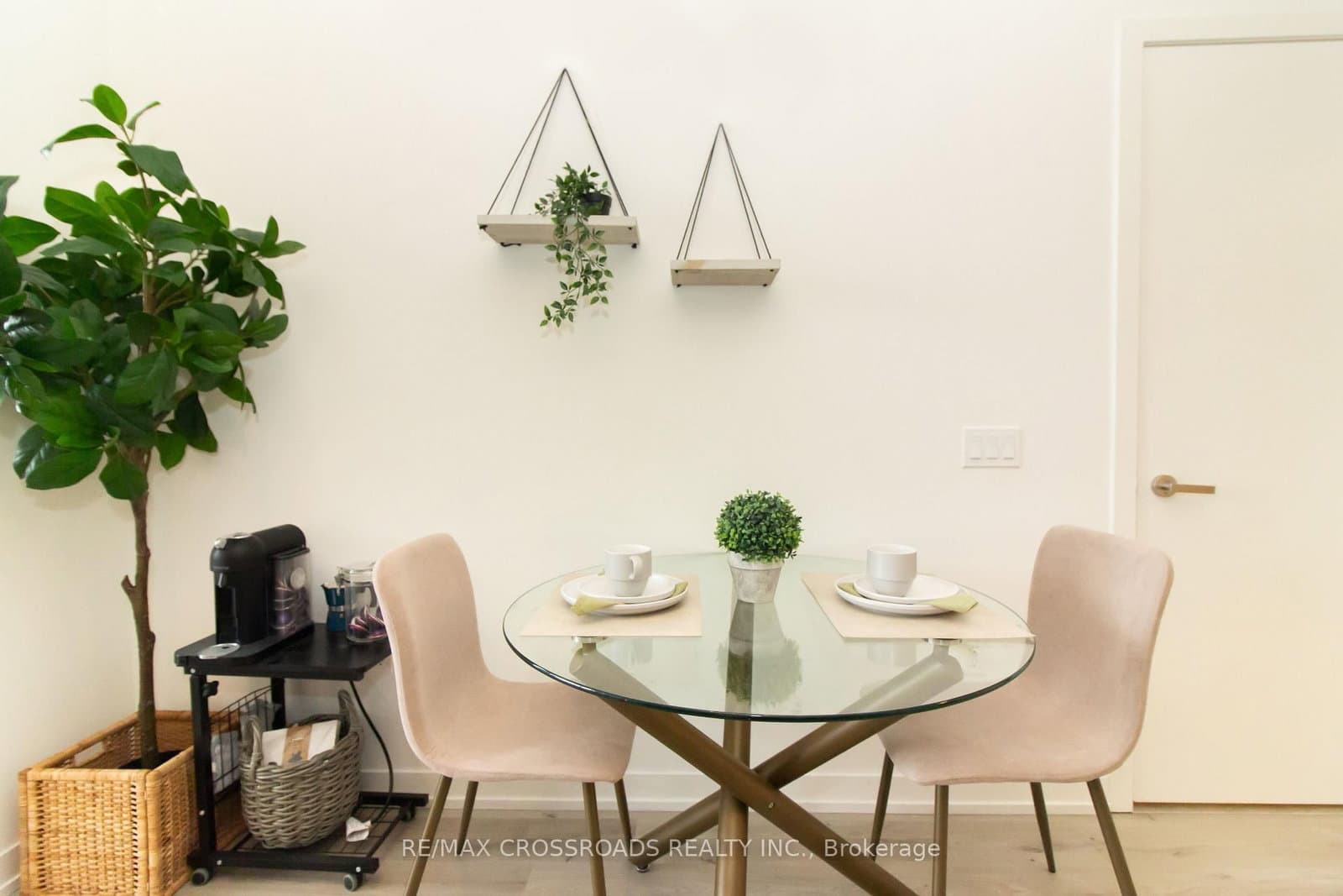 138 Downes Street, Unit 4801 thumbnail 8