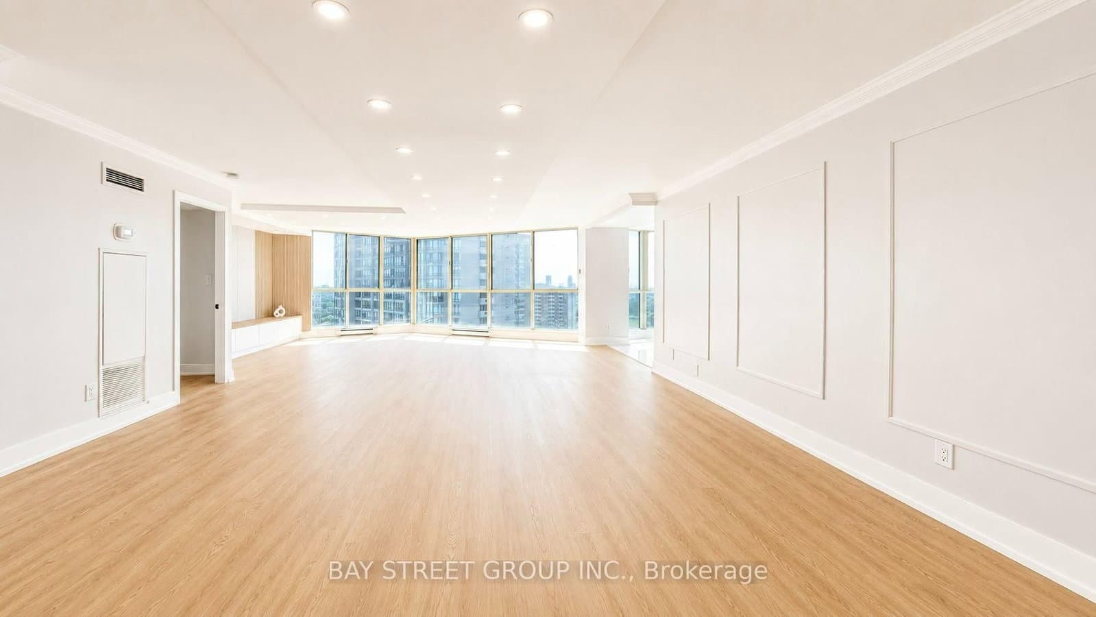 85 Skymark Drive, Unit 2201 thumbnail 9
